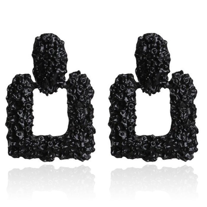 Cilla Chunky Vierkante Oorbellen – Black