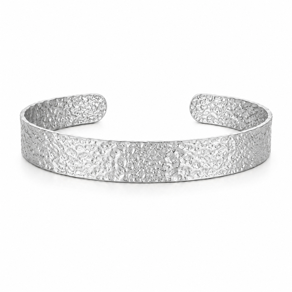 Cilla Jewels Zilverkleurige Brede Dames Bangle Armband met Korrelstructuur