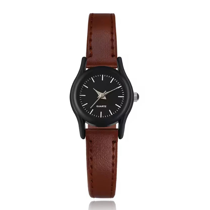 Dameshorloge met zwart uurwerk en bruin bandje – Tijdloos en chic