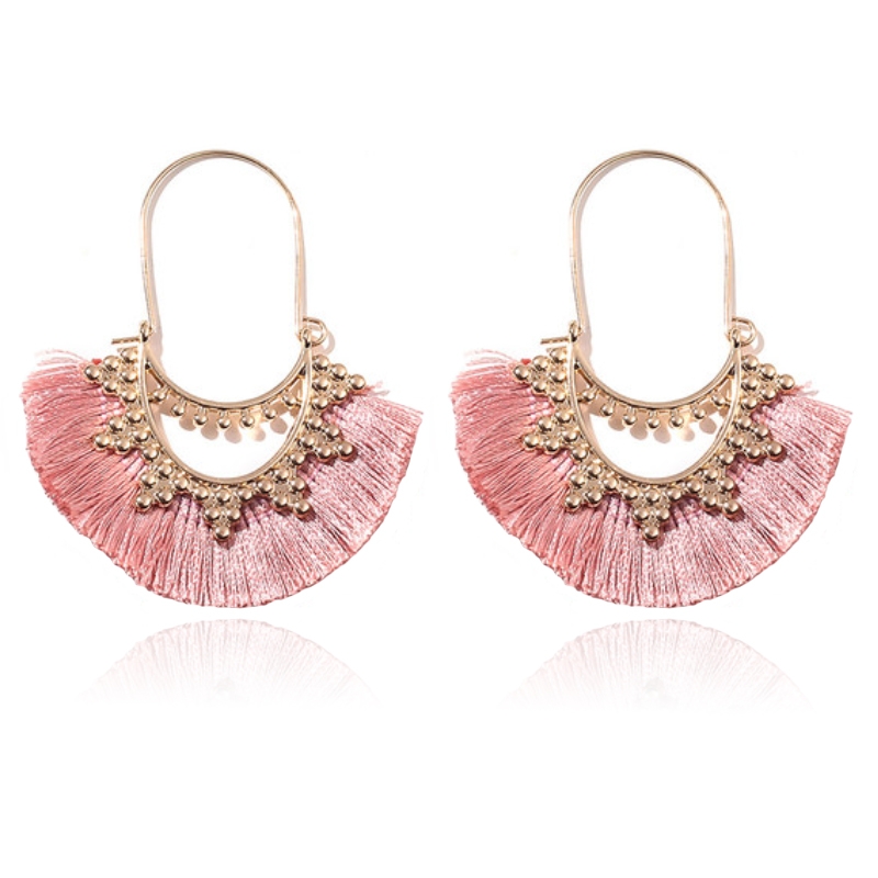Deja Jewels Bohemian Goudkleurige Oorbellen met Roze Franje Waaierhangers