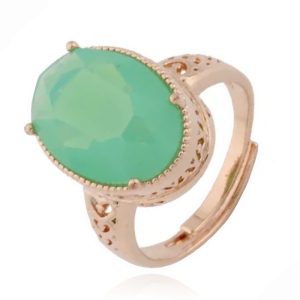 Deja Jewels Damesring – Verstelbaar, Met Grote Ovale Lichtgroene Zirkonia Steen