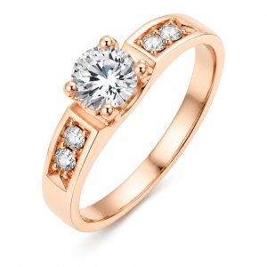 LGT JWLS Rosegoudkleurige Damesring met Grote Ronde Zirkonia en Vier Zijstenen – 19mm