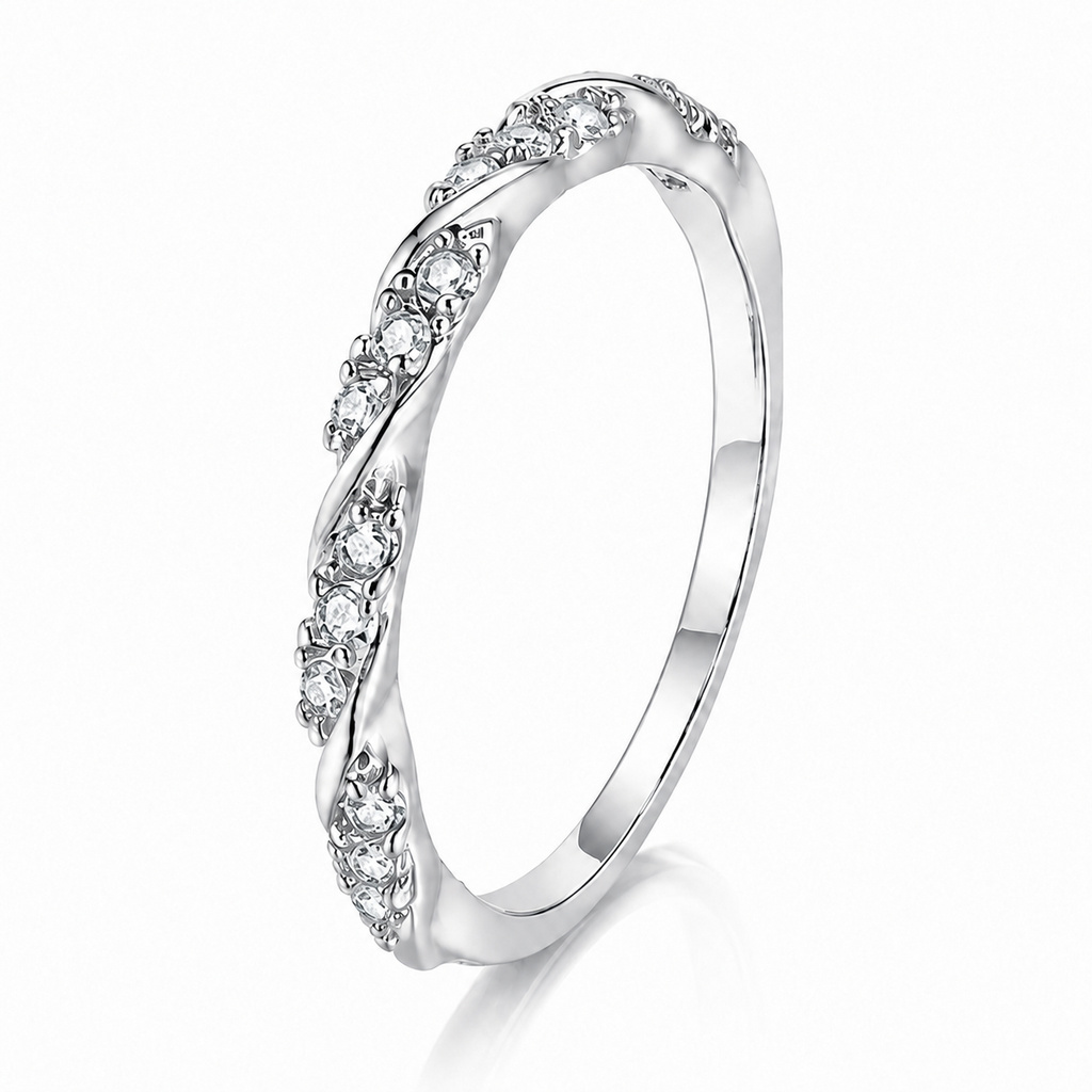 LGT JWLS Zilverkleurige Golvende Damesring met Groepjes Zirkonia – 18mm