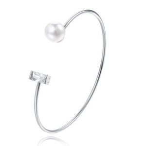 Zilverkleurige armband met Rechthoekige Zirkonia Steen en Imitatie Parel